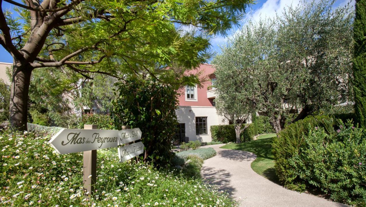 Residence Hoteliere 4 Etoiles Les Mas Du Grand Vallon Mougins Exteriör bild