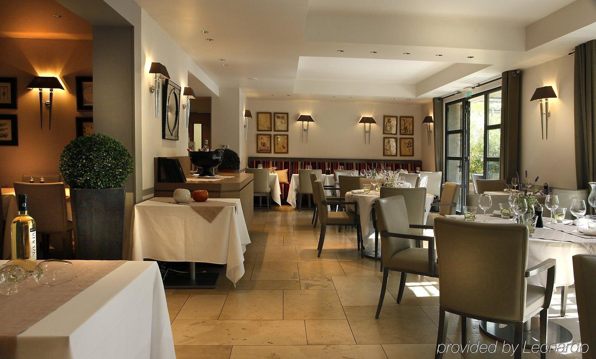 Residence Hoteliere 4 Etoiles Les Mas Du Grand Vallon Mougins Exteriör bild