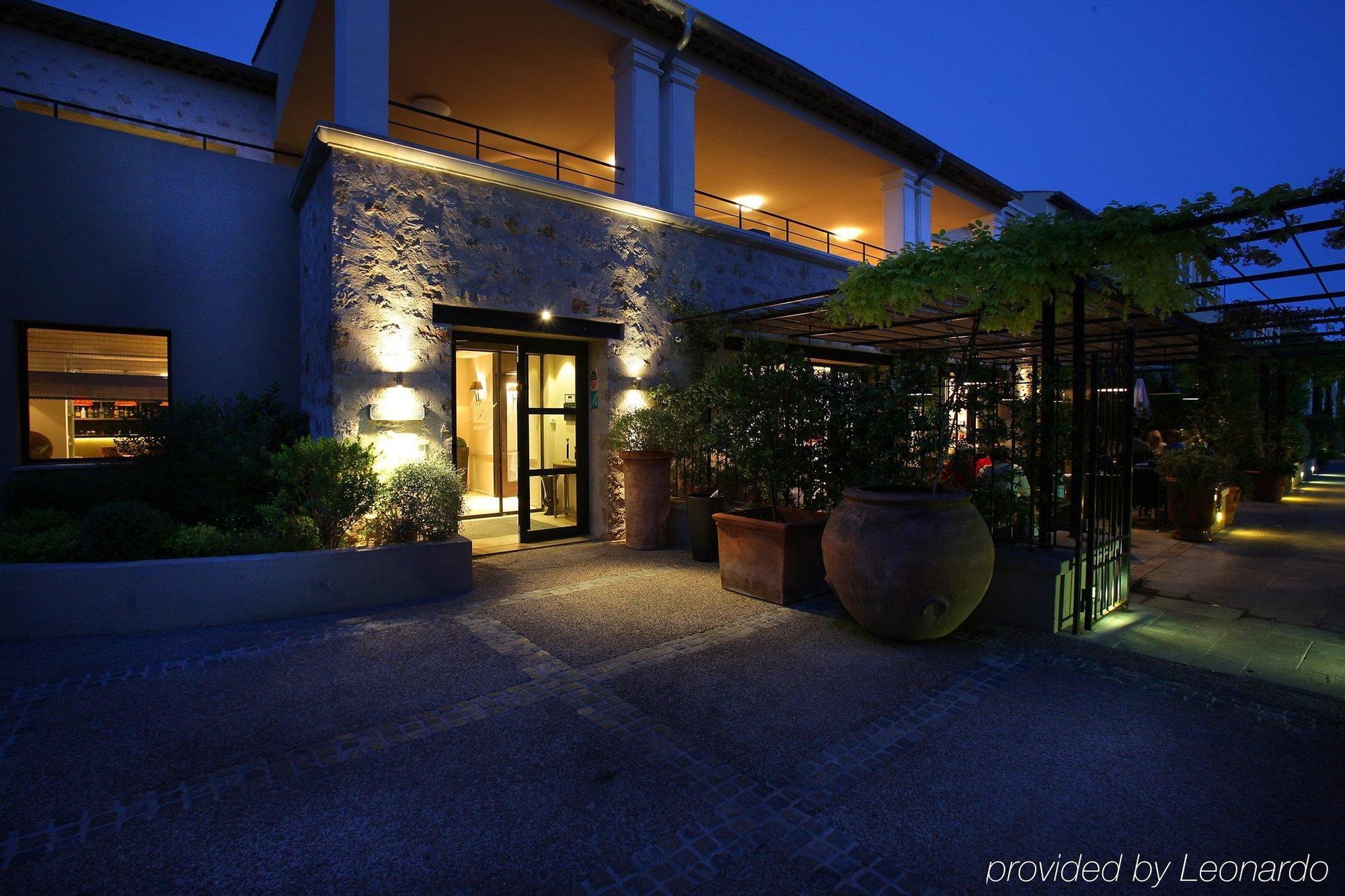 Residence Hoteliere 4 Etoiles Les Mas Du Grand Vallon Mougins Exteriör bild