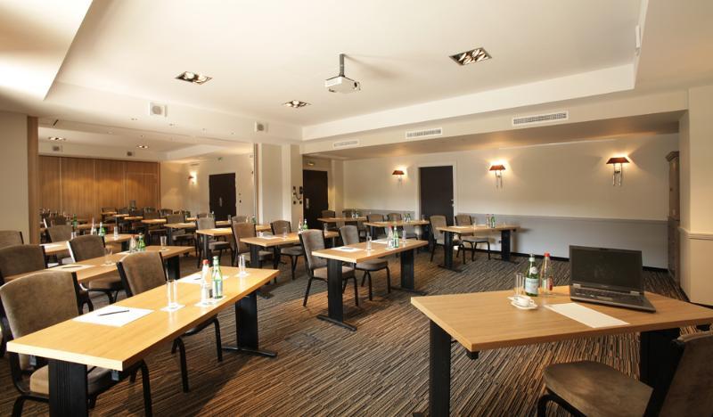Residence Hoteliere 4 Etoiles Les Mas Du Grand Vallon Mougins Exteriör bild